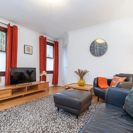 Vibrant & Bright City Centre Apartment! Оксфорд Екстериор снимка