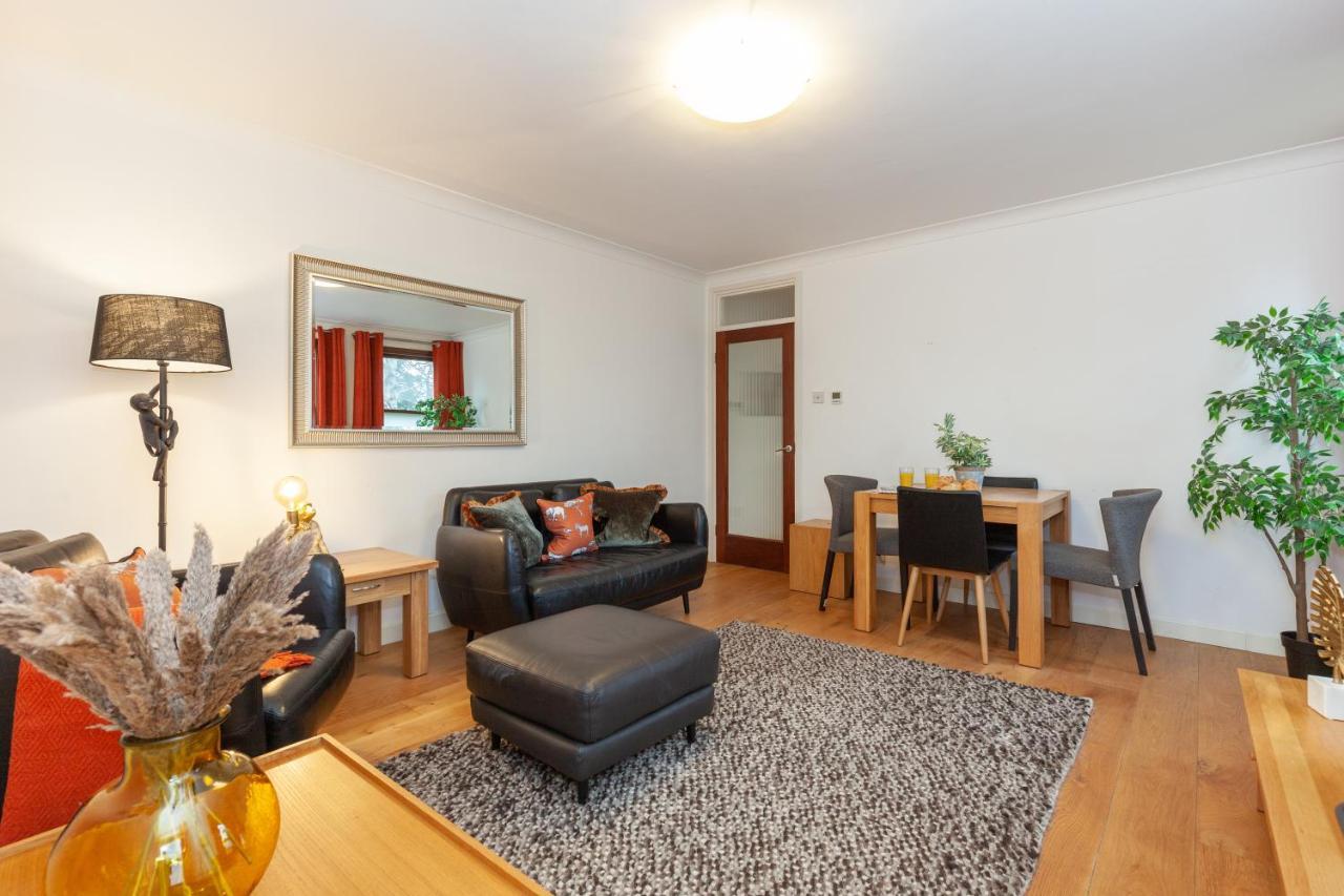 Vibrant & Bright City Centre Apartment! Оксфорд Екстериор снимка