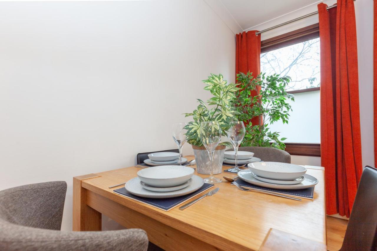 Vibrant & Bright City Centre Apartment! Оксфорд Екстериор снимка