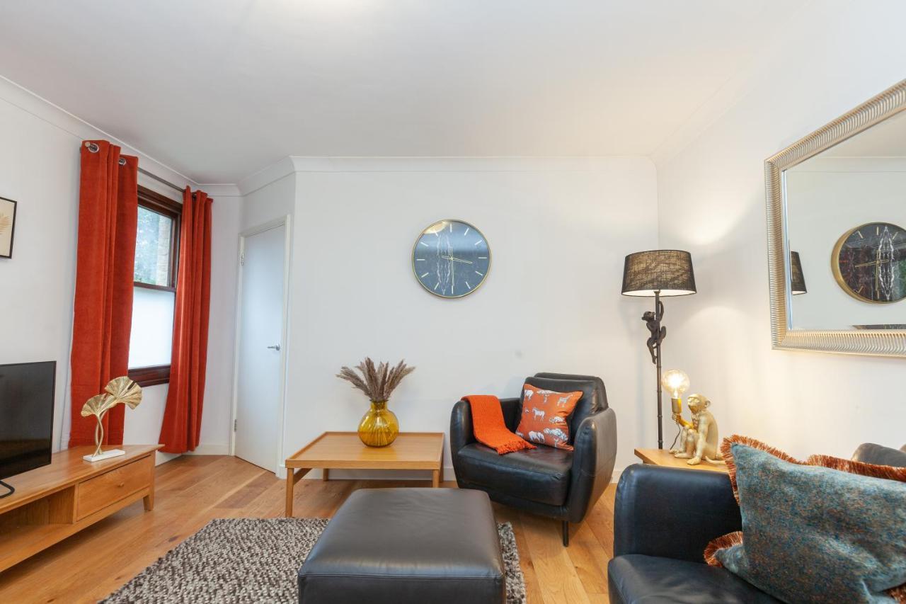 Vibrant & Bright City Centre Apartment! Оксфорд Екстериор снимка